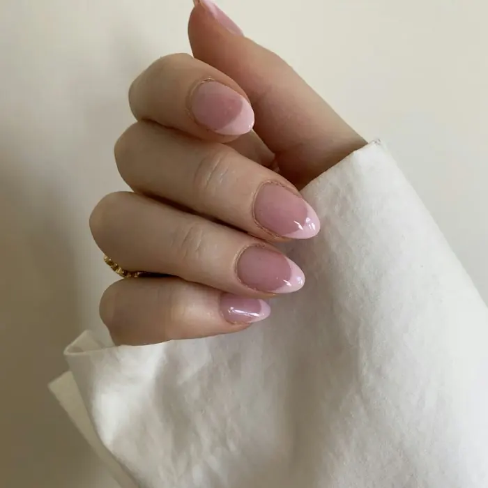 Soft Pink Gel nail style